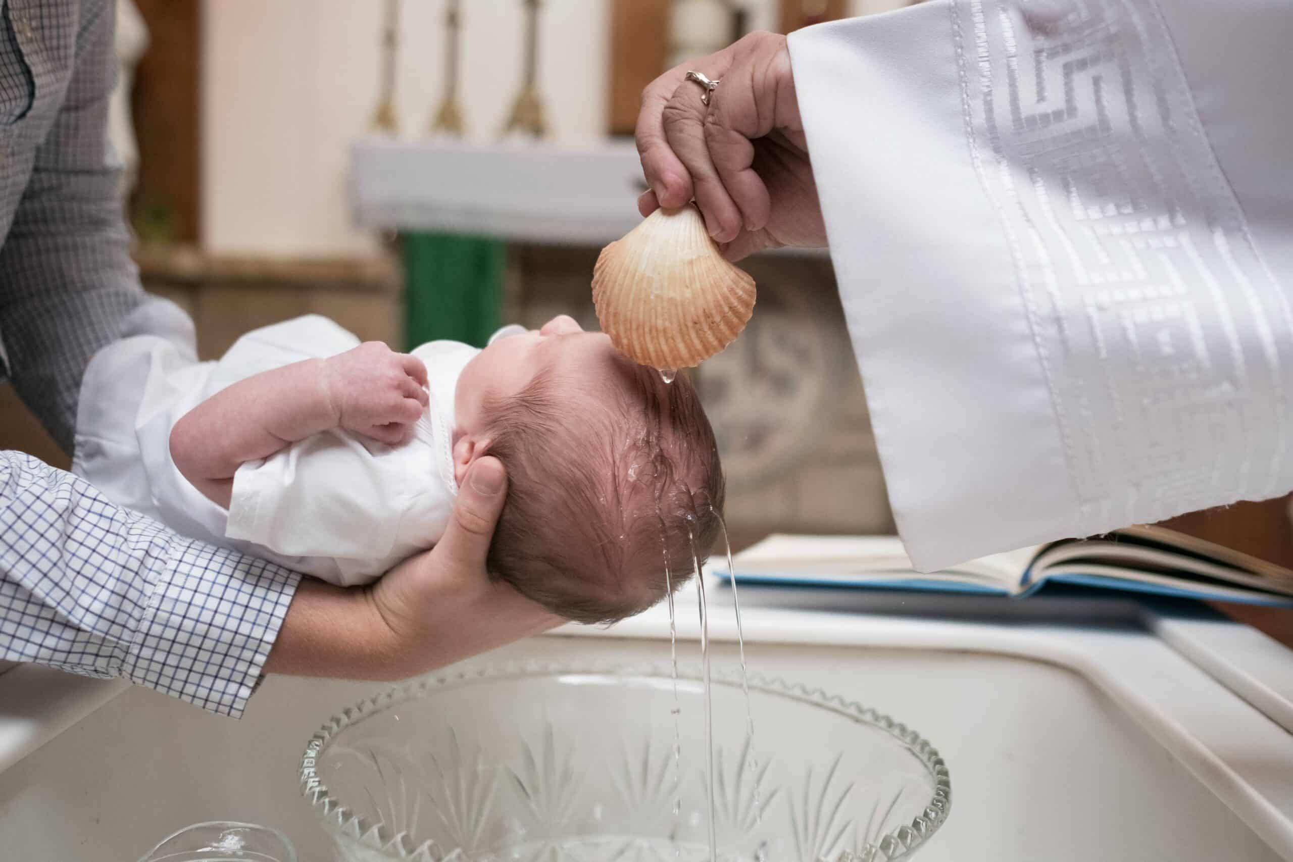 Comment s’habiller lors d’un baptême ?
